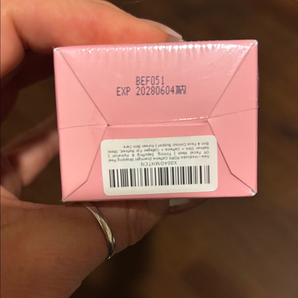 Medicube Pink Caffeine Night Wrapping Mask - Picture 3 of 3